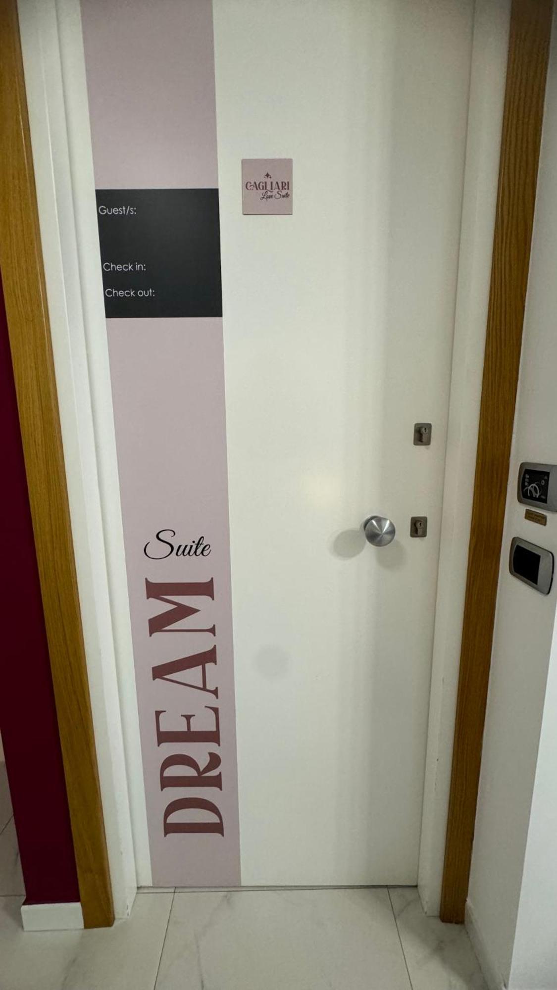 Cagliari Love Suite Dış mekan fotoğraf