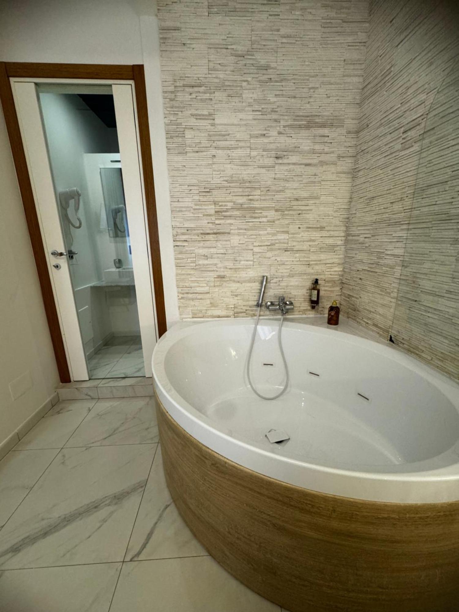 Cagliari Love Suite Dış mekan fotoğraf